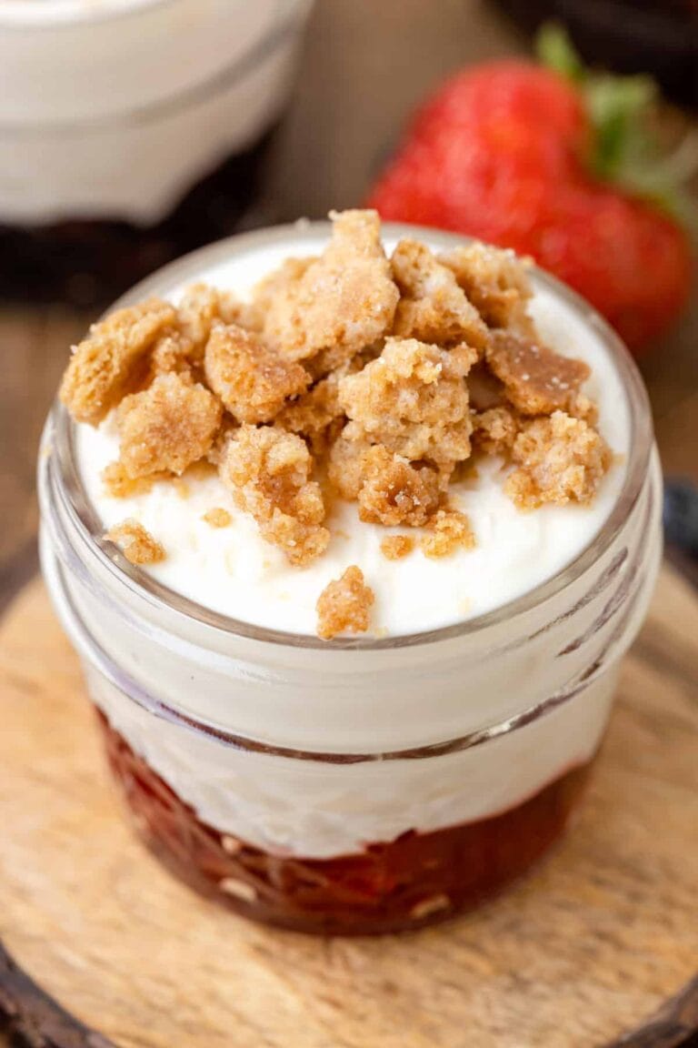 cheesecake-crumble-dessert-jars-11